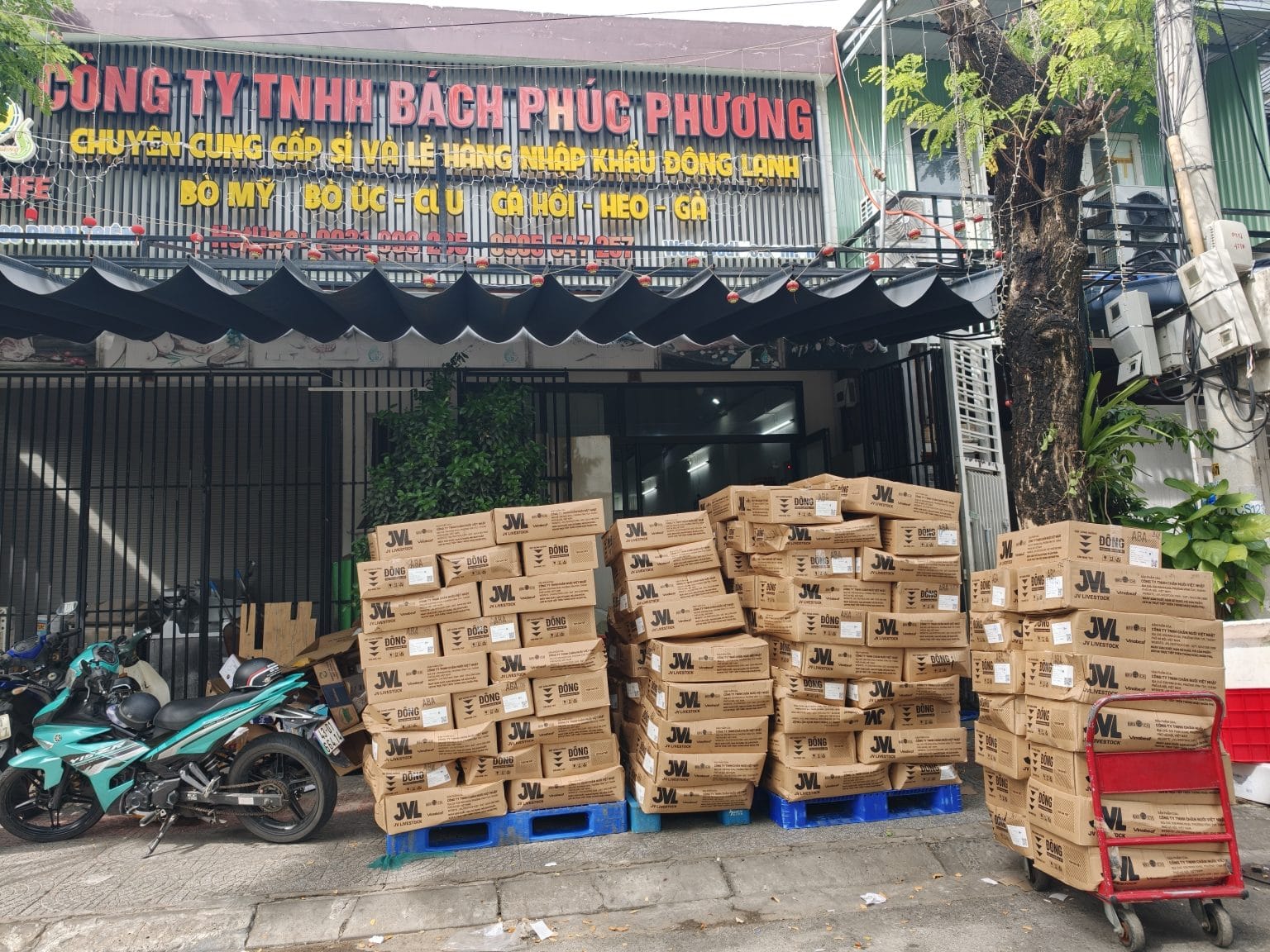 Cửa hàng Food Life Đà Nẵng, nơi bán xương tủy bò nhập khẩu